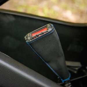 Kaliber Seat Belt Covers Black, Blue, 2, nordicamoto.ro