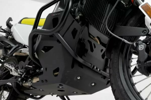 Engine Guard Black 