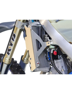 Xtrem Radiator Guard™ Rac EN250-300Es FI 2T Bk, 4, nordicamoto.ro