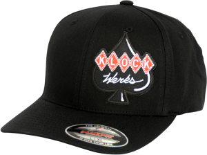 Offset Logo Flexfit® Hat Black