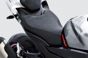 ȘA MOTO JOASĂ CFMOTO 450NK / 450SS – NEGRU, nordicamoto.ro