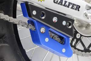 Protectie Ghidaj Lant AXP Racing GasGas/Husqvarna/KTM/Sherco Negru, 5, nordicamoto.ro