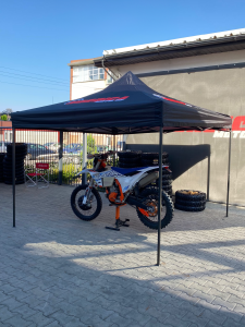 Cort cu pereti 2.9mx2.9m Nordica cu perete