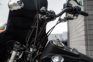 Handlebar Riser Kit Black