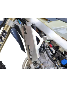 Xtrem Radiator Guard™ Rac EN250-300Es FI 2T Bk, 2, nordicamoto.ro