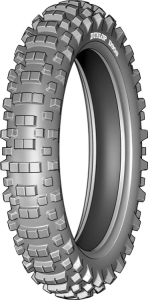 Anvelopă spate D908