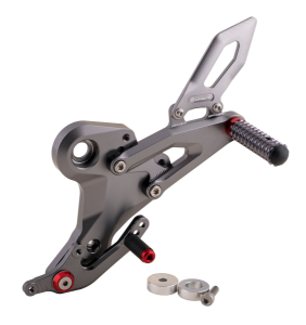 SCĂRIȚĂ STÂNGA REGLABILĂ (REARSET) – TITANIU CFMOTO, nordicamoto.ro